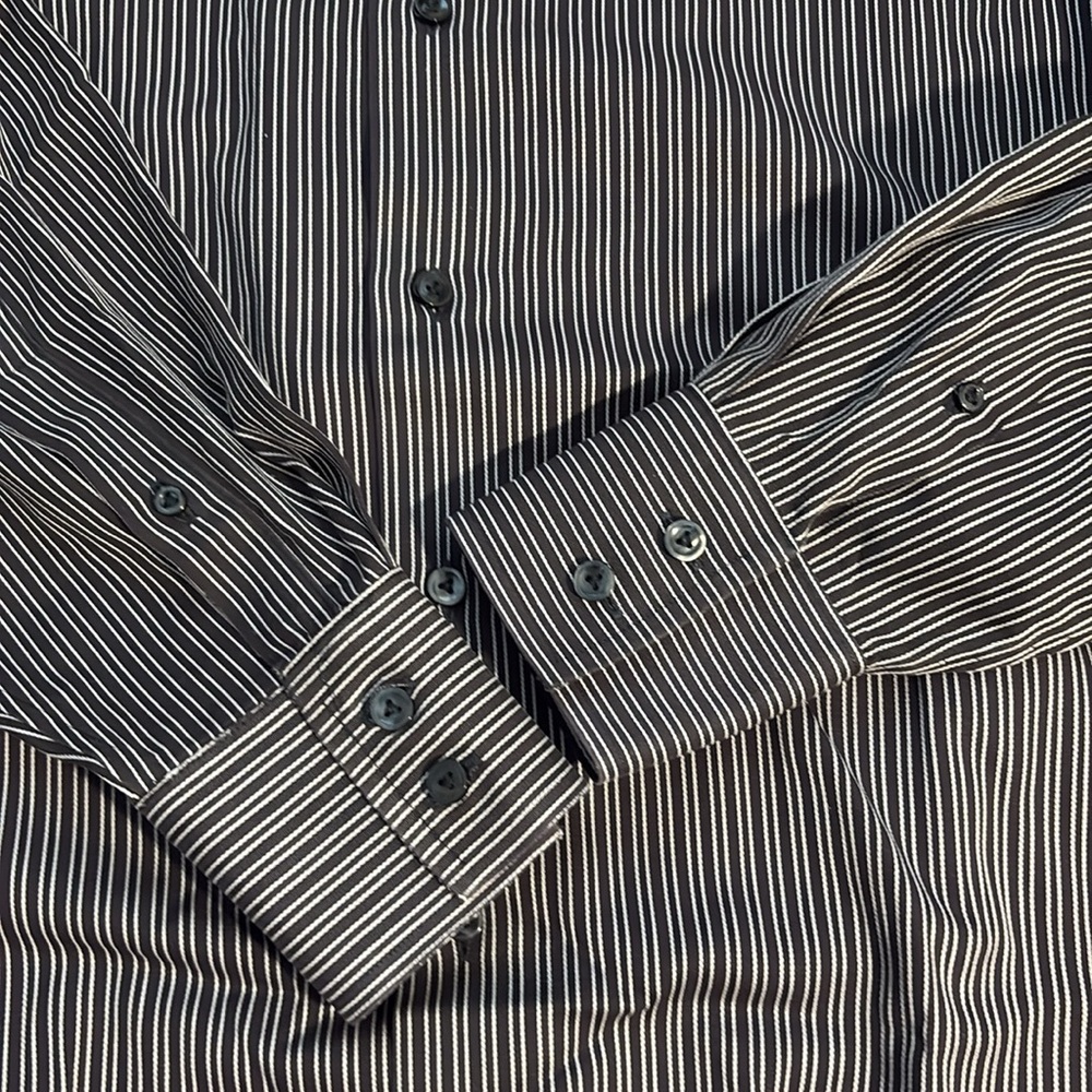 Murano Men's Striped Button Down Shirt - Blue, Red, Black - Picture 6 of 15